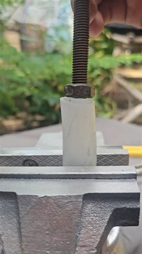 Creative PVC DIY 🔩 Transform Pipe into Useful Screw Tool #diy #shorts