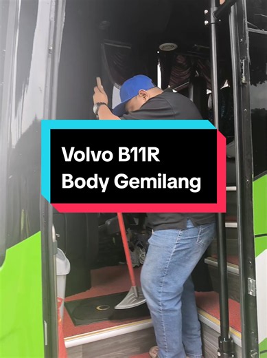 Atas permintaan, kita review sebuah bas persiaran. Berjenama Volvo, badan bas dibina oleh Gemilang coachwork.Kapasiti 44 penumpang. #sahabatbosskay #peminatbasmalaysia #buslife #pemandubasmalaysia #sewabas @fadlyazrin_comel @jauh perjalanan @budakbantot4212 @Abg Panjang @CS Holidays Tour @Ramzie