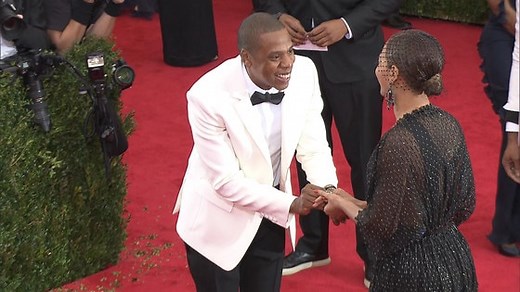 Jay Z Puts a Ring on Beyonce at Met Gala