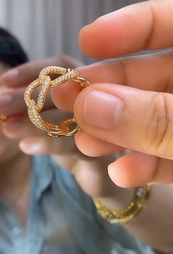 Elevate Your Style with Fashion Jewelry for Ladies