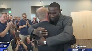 Former NFL WR, medics who saved his life reunite