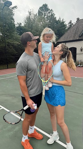 723K views · 8.2K reactions | I told my parents and grandparents I was pregnant with our first baby by bringing a kids tennis racket over to play and this week Honey had her very first tennis lesson with that racket!  If you’ve seen the show “This Is Us”, this moment felt very worthy of this music that plays at the end of the show when you see the full storyline come together. Life’s sweet moments 﫶凉 | Sadie Robertson | Facebook