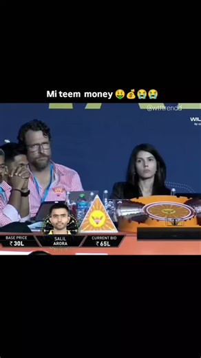 akshaye Kumar on Instagram: "Mi teem money Decock is back to mumbai indians! 🥶💀🔥 #reels #instagram #trending #memes #viralreel s #1million #kIrahul #viratkohli #kanewilliamson #decock #mi #t"