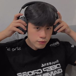 波風水雞 - Twitch