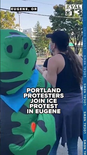 Portland protesters join Eugene ICE protest