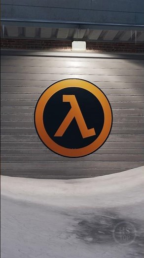 Half-Life logos in CS2