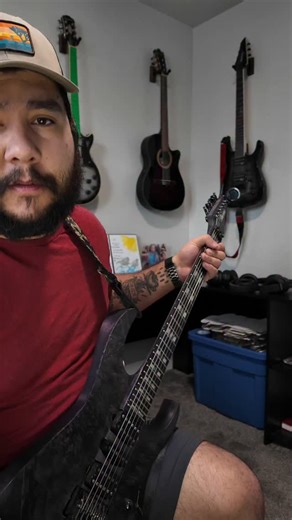 Aj P on Instagram: "Fade To black Intro with the Lekato 9 pedal Looper demo. #guitar #looppedal"