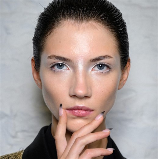 13 Chic French Tip Nail Designs to Try for Summer