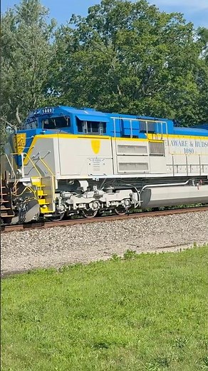 BRAND NEW NS 1080 SD70ACe Delaware & Hudson D&H Heritage Unit Train Locomotive, Norfolk Southern