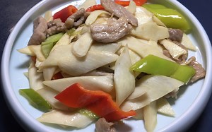 茭白炒肉家常做法，肉质滑嫩、茭白清脆，营养又美味