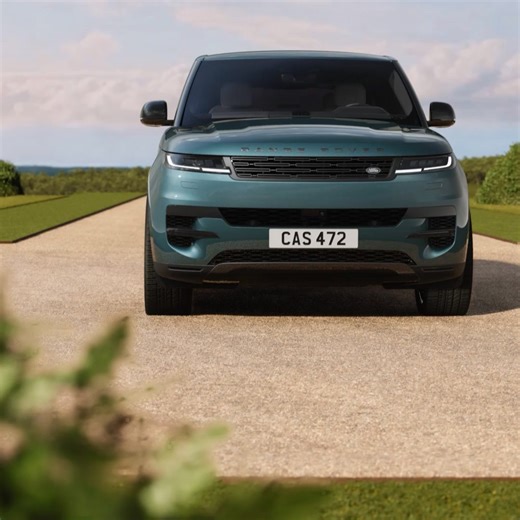 Breathtaking desirability. Range Rover Sport's modern design encapsulates power, performance and agility. | Range Rover