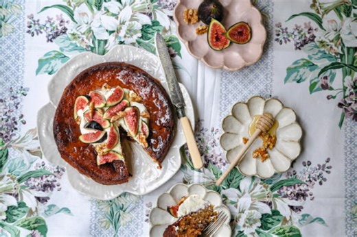 A fig, honey and walnut cake that's the perfect autumn bake