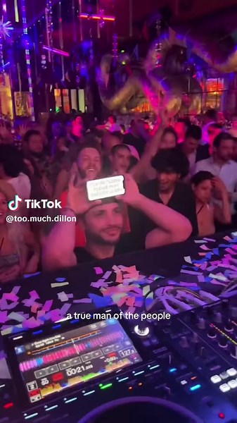 guys can we still request dancing queen at every show i live for it @Dillon Francis #dillonfrancis #rave #concert #edm #electronicmusic