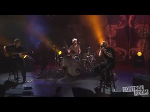 Daughtry - "Used To" (Acoustic Live)