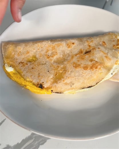 90K views · 945 reactions | Easy high protein breakfast idea! | Calla’s Clean Eats | Facebook