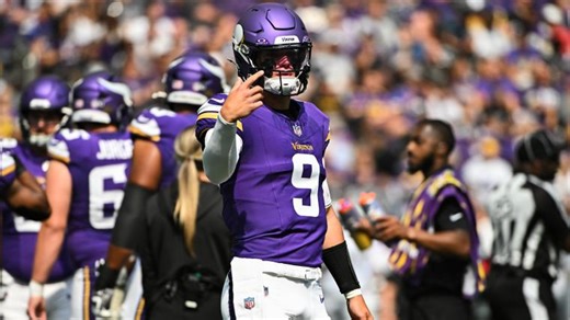 Vikings predicted to sign former $150 million future Hall of Fame quarterback to replace J.J. McCarthy