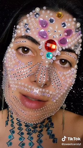 ASMR Tapping on Camera for Relaxation | Carol ASMR