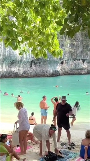 Koh Hong Beach Walk #thailand #travel #beach #beautifuldestinations