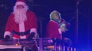 Santa joins DC Police motorcade to deliver gifts to families in need this Christmas