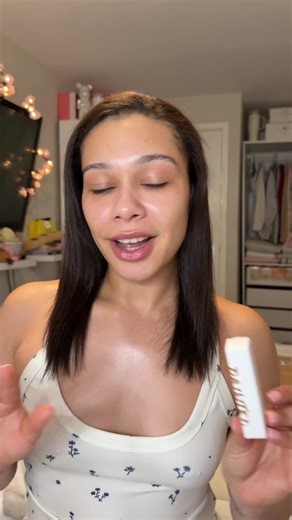 How to Create Realistic Freckles with Makeup