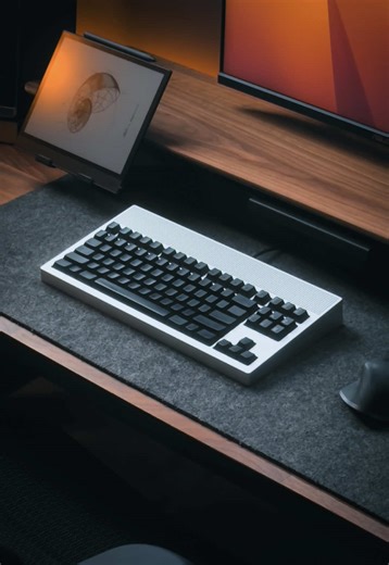 Cinematic Mouse Shot Techniques for Engaging Videos