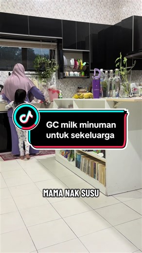 GC Milk dari Mommy Solution minuman untuk sekeluarga dari kanak² berumur 3 tahun ke atas. Mempunyai 3 flavour, chocolate, coffee dan Vanilla. Untuk maklumat details boleh dapatkan dalam bag kuning. Nak cuba terus je grab bag kuning ya😊 #GCmilk #mommysolutions #susukambingGCmilk #tanpagulatambahan #susukambing