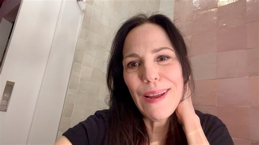 Mary Louise Parker has Bronchitis and cannot attend. She will be rescheduled for April 4-6. Her Celeb Photo Ops photos will be automatically refunded. | Steel City Con