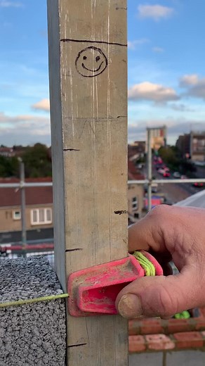 #fyp #foryou #foryoupage #bricktok #bricklayer