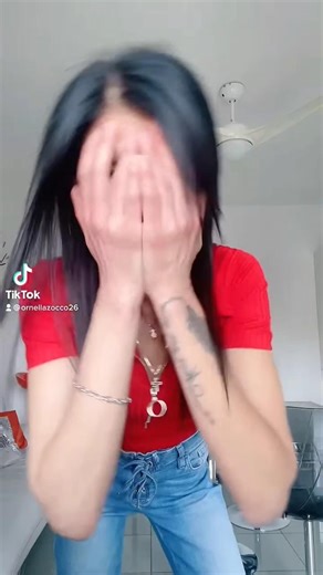 🍓🍉🍇🤣😆ASMR WARHEADS SOUR!TAFFY CANDY (3 TROPICAL FLAVORS) AND EATING SOUNDS...#ytshorts