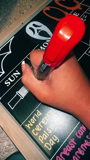 October Chalkboard Calendar Planning | Satisfying ASMR Stationery Video