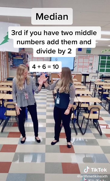How to find the median with two middle number #math #mathteachers #teachersoftiktok #median #measuresofcenter #fyp #foryourpage