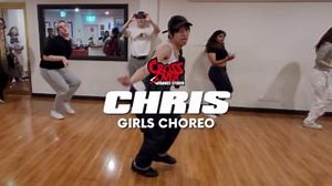 Girls Choreo w Chris @ Crossover Dance Come join class Wed 5:00pm Girls Choreo Beg Sat 2:00pm Hip Hop Abs Beg Book now at www.crossoverdance.com/timetable Enjoy Dance! #crossover #dance #crossoverdance #sydney #girlschoreo #chris | Crossover Dance Studio