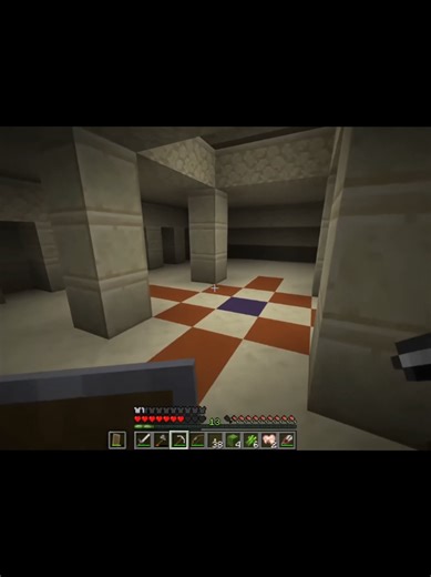 desert temple? whats that? #aboutoliver #aboutoliverclips #minecraft #diorite #cryingobsidian