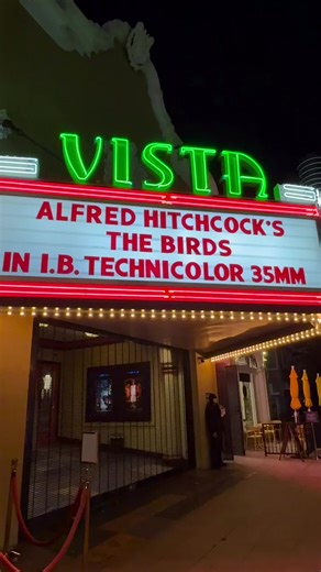 Classical movies on film selected by Quentin Tarantino that he’s theater in Hollywood, if you are a classical film lover. So much fun Trouble back in time. #VistaTheatre ##QuentinTarantino##OldFilm