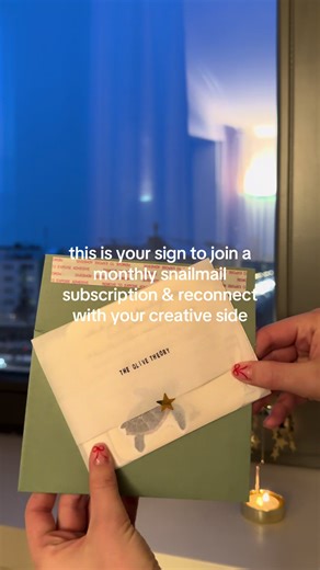 The Creative Mail Club is a monthly snail mail subscription designed to help you reconnect with your creative side. Each month, you receive a letter with original sketches printed on quality drawing paper. You can color, paint, personalize, or simply enjoy the process of creating. No pressure, no perfection, just time for yourself. 💌 Become a member for 6 € per month ✨ Cancel anytime If you’ve been looking for a reason to pause, breathe, and create again, this might be it.#snailmail #coloring #