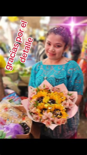 cuando te regalan las flores de parte del patrón no se como explicar me puese bien nerviosa...