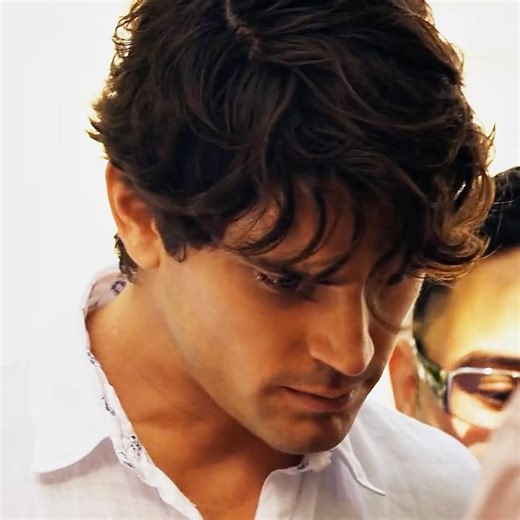 A Master Con vs a Brilliant Mind — $500 Changed Everything 😎 #clips #movie #edit #shorts