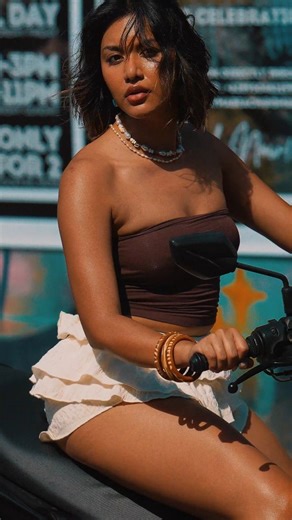 Bali through my lens on Instagram: "I like it like that.. 😏 For all the best events around Bali, check out @shortcut.beats ⚡️ Stay updated on what’s happening. Parties, meetups, workshops, and more. #balidaily#balivibes#balilife#canggupeople#balisunset#ubud#surf#uluwatu#canggu#bali#Pererenan"