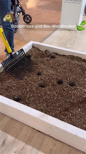 #biowaldbodeneinstreu #gesundepferde #gesundepferdehaltung #equgrid #paddockplatten #innovation #biowaldbodendeutschland #naturpur #offenstall #pferdehaltung #swissmade🇨🇭 #innovativ #einstreu #biowaldboden #nachhaltig #natureinstreu #biowaldbodenpferdeeinstreu #pferde | Bio-Waldboden Pferdeeinstreu