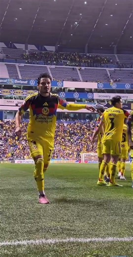 🇧🇷🦅🕺🏻 EL FESTEJO DE RAPHAEL VEIGA.