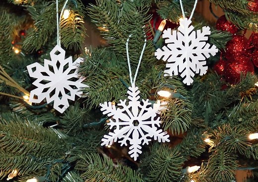 Snowflake SVG Free - DIY Snowflake Ornaments