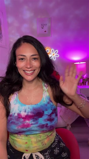 Just a nice video of a woman talking in her bedroom #fyp