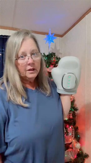 Indulge in sophisticated hand care designed to reduce pain and stress. Elevate your well-being with premium, personalized comfort at your fingertips. | Elixr