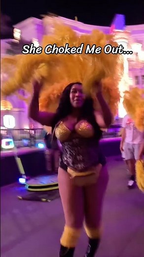 A Las Vegas Showgirl Choked Me Out 😂