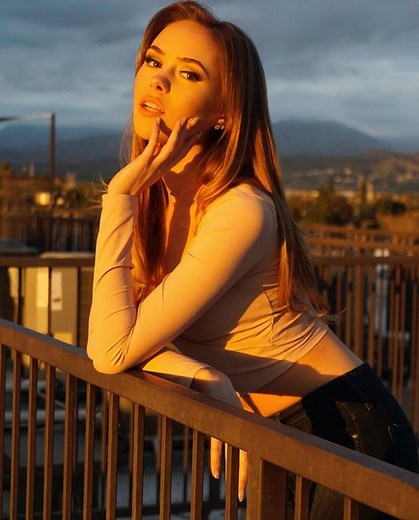 Calli Taylor Age, Wiki, Birthday, Bio, Born, Parents - Explore Celeb