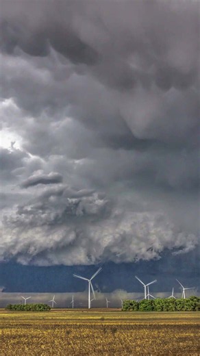 Massive tornado touches down in Texas amid rampant storm warnings