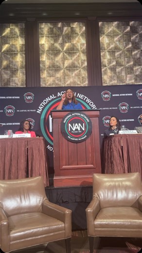 bevy smith on Instagram: "I know folks are worried, fearful, I refuse to give in to it! That’s what they want, FEAR renders you helpless, stuck & waiting, hoping to be saved…. Yesterday at @nationalactionnetwork #WomensLuncheon @letitiajamesforny inspired & galvanized #BlackWomen in the room, we’re READY to take ACTION! I hope her words go far & wide, we’re in for a fight & pink p#ssy hats & pantsuits won’t save us! #FightThePower #Resist #RightSideOfHistory"
