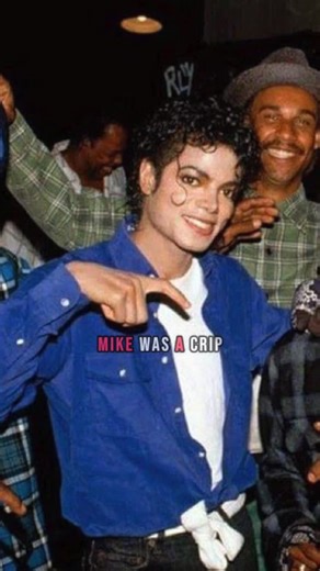 Say Less Podcast on Instagram: "You didn't know Michael Jackson was a Crip⁉️ @kazeem @itsrosy #saylesspodcast #saylesspod #michaeljackson #beatit #crip"
