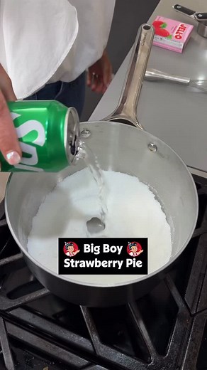 This pie is full of perfect bites! 🍓 Boyyyyy do we want you to make this one! 🤤 Big Boy Strawberry Pie is the summer dessert of your dreams. Click the link in the bio or continue reading for the full recipe! ⬇️ Ingredients: 4 cups fresh strawberries 1 frozen pie crust, baked according to package directions 3/4 cup white sugar 3 tablespoons cornstarch 1 cup lemon-lime soda 1/2 cup water 1 (3 ounce) package strawberry-flavored gelatin whipped cream, for serving Directions: Wash, dry, and remove 