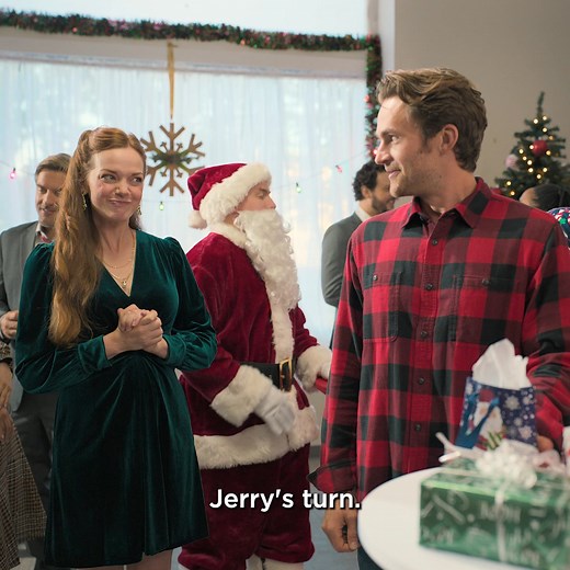 If your gift smells like citrus and musk, keep it. And if that clown Randy from Operations tries to steal? It’s on. | Duke Cannon Supply Co.